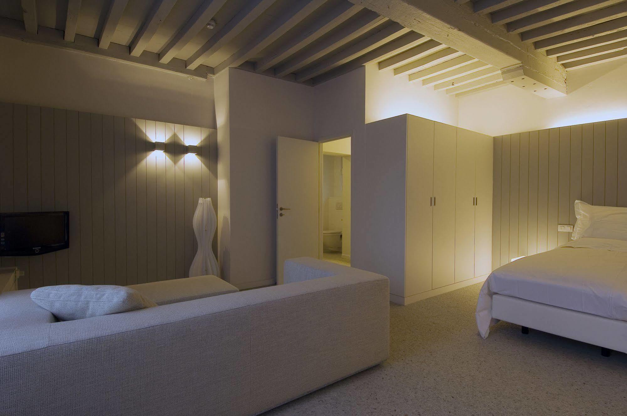 Hotel Matelote แอนต์เวิร์ป ภายนอก รูปภาพ